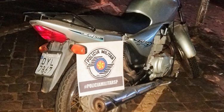 Ladr O Preso Ap S Roubar Moto Em Rp Durante A Ocorr Ncia A V Tima